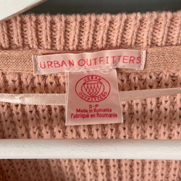 Urban Outfitters Knitted Crop Sweater - Picture 3 of 3